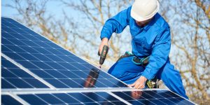 Installation Maintenance Panneaux Solaires Photovoltaïques à Savigny-le-Sec